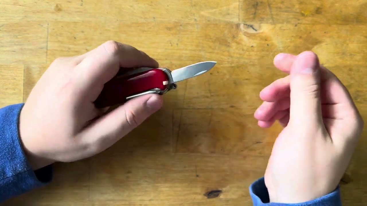 Multitool Carry Kickoff: Victorinox Deluxe Tinker