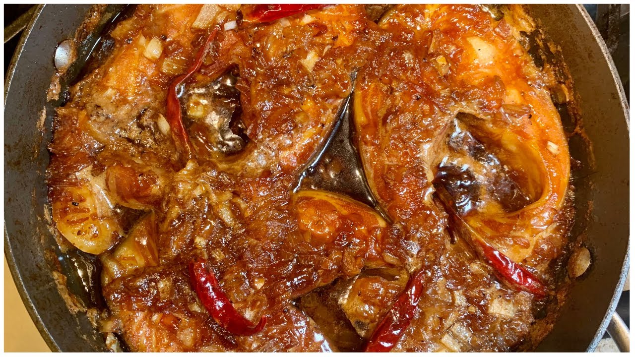 Vietnamese Style Braised Salmon (Cá Salmon Kho Kiểu Việt Nam)