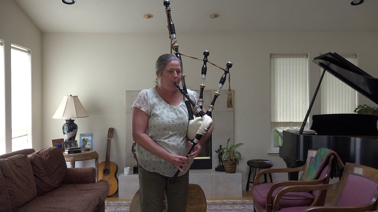 Kelsey's Wee Reel and Jenny Dang the Weaver on Bagpipes