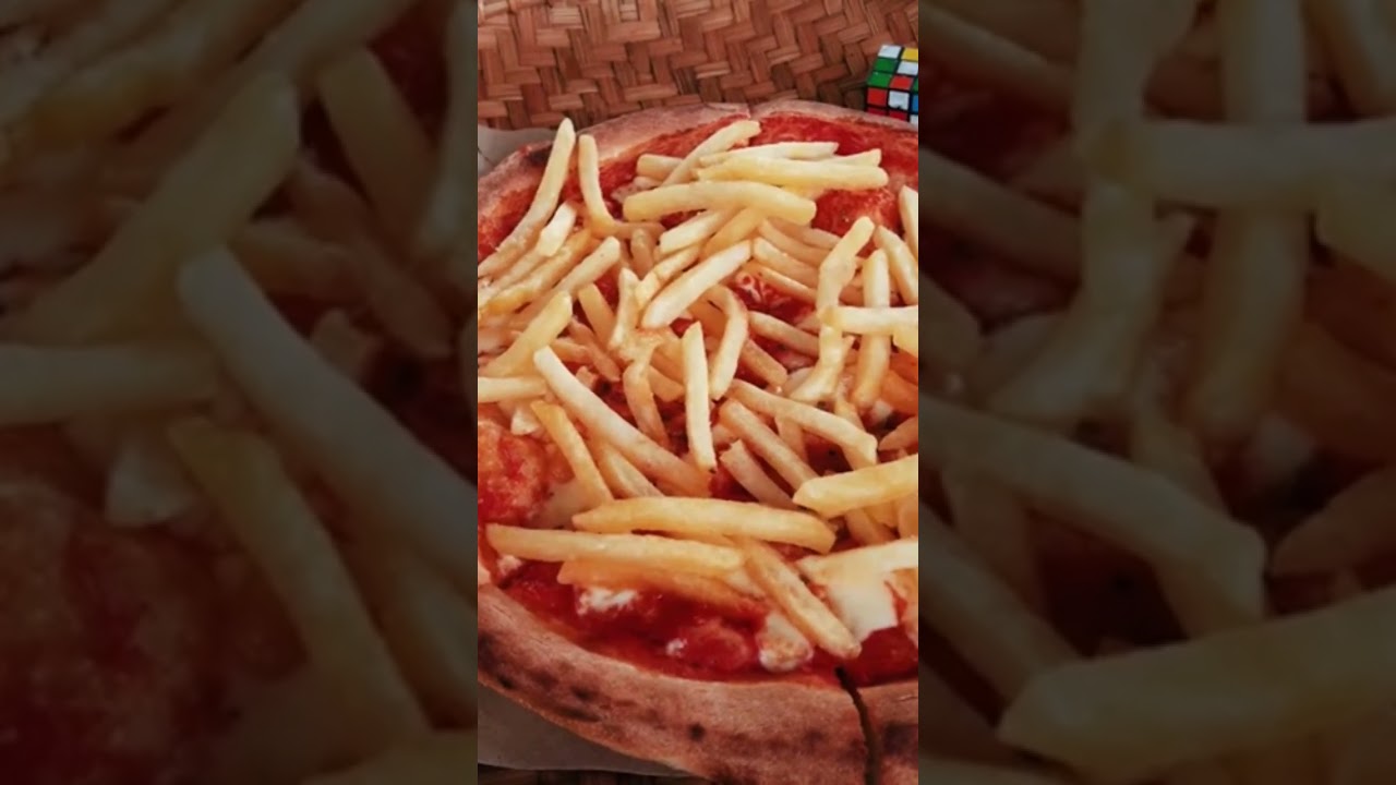 Pizza Brillo, traditional Italian with local taste #travelvlog #summerdiary #pizza #pizzalover
