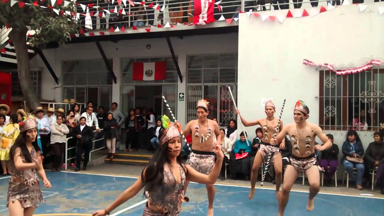 Baile de amazonas 🎶🙉🙈
