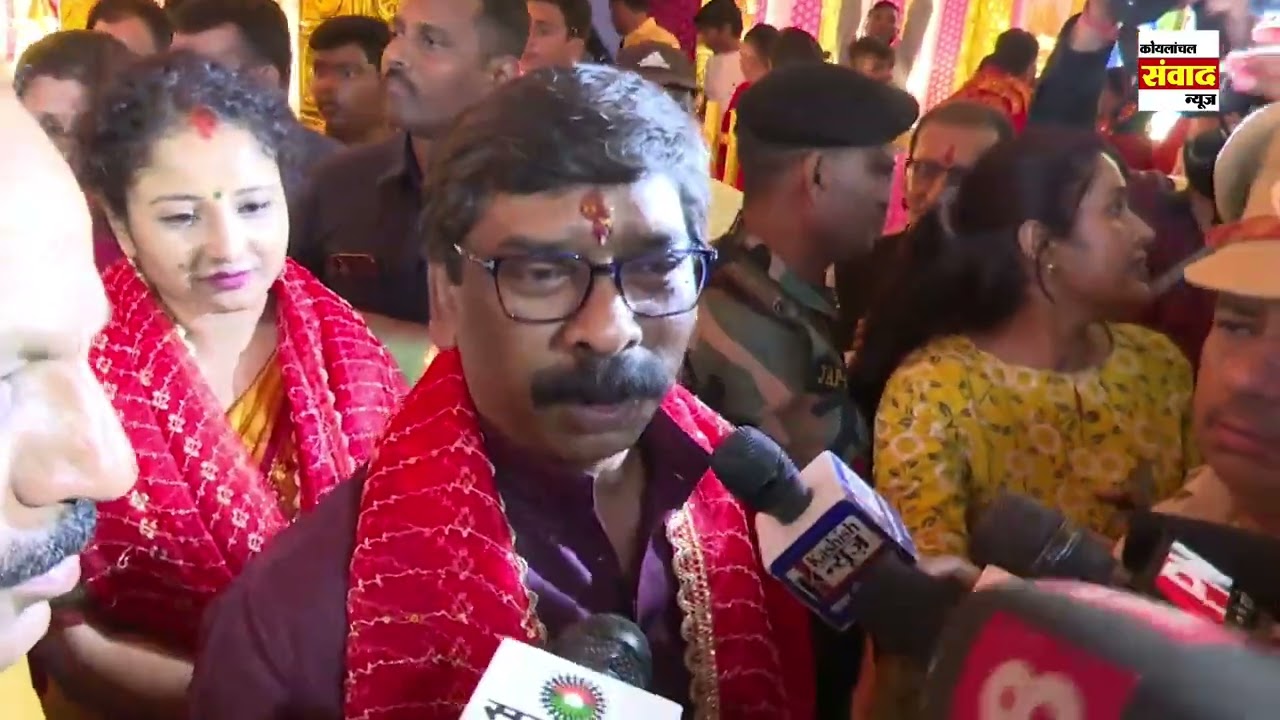सीएम हेमंत सोरेन ने रांची के हरमू रोड स्थित पूजा पंडाल का उद्घाटन किया