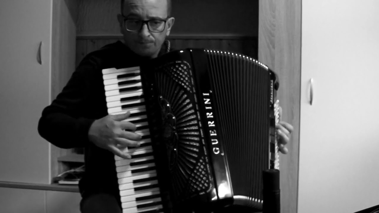 Ivan Stamenić - Vukovo grom kolo (Bata Kanda)