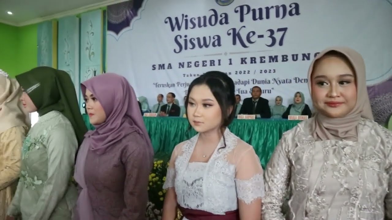WISUDA PURNA SISWA ke-37 SMAN 1 Krembung