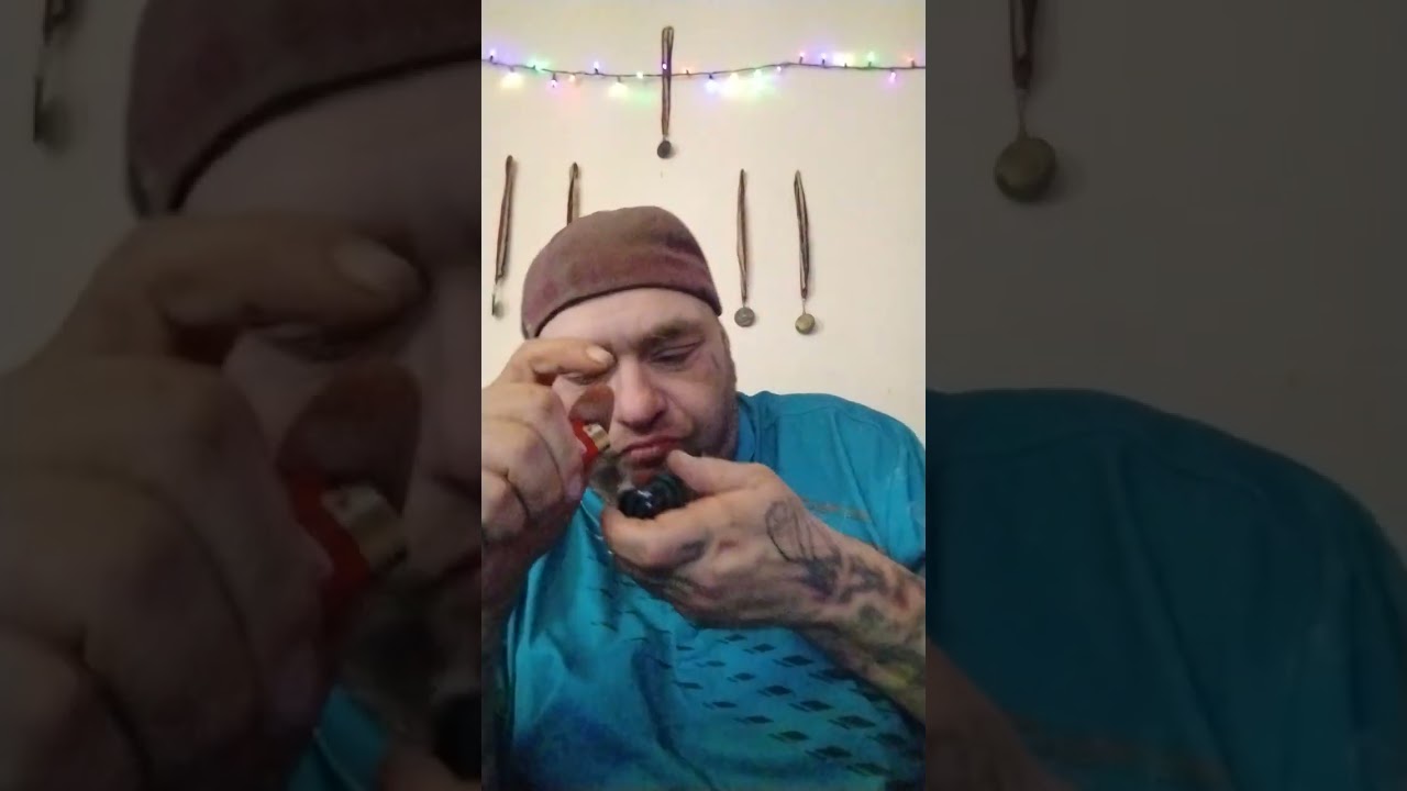 Обзор сорта Last Bit Of Pineapple Pez Sativa Dominant Hybrid THC Smoke Review