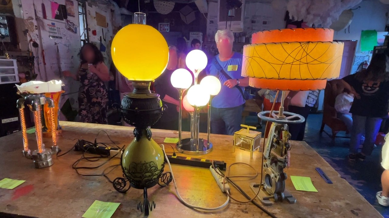 How to Re-Wire a Vintage Lamp