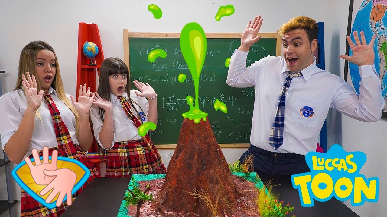 👋🏻LIBRAS👋🏾 A FEIRA DE CIÊNCIAS DA ESCOLA FANTÁSTICA COM EXPERIMENTOS GOSMENTOS | LUCCAS TOON