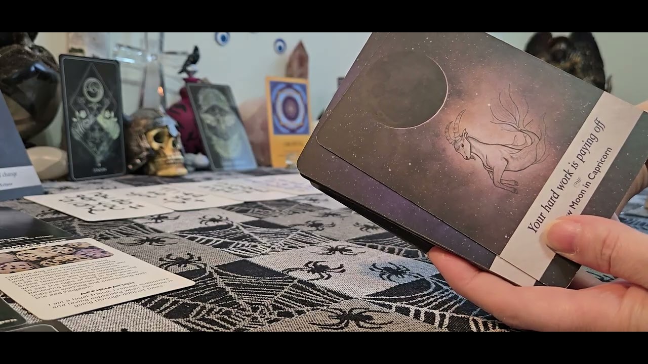 Дева ♍️ Разрушительница матрицы. Те, кто знал, что ты избранная, боятся, что об этом узнают другие.