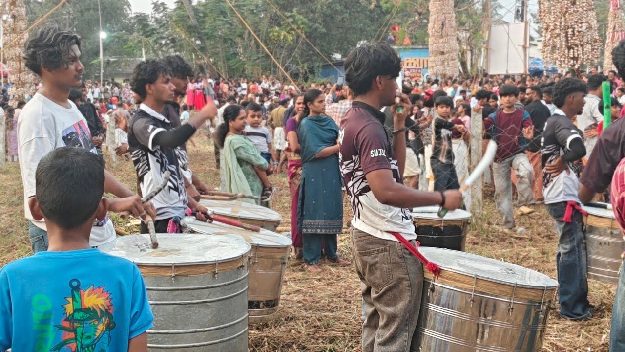അഞ്ചാം കുമ്മാട്ടി😍 Rudra Band Vadavannur #live #kummatti 