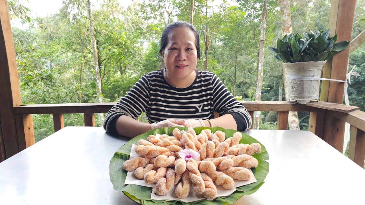 Cách làm bánh quai chèo bột mì rất dễ