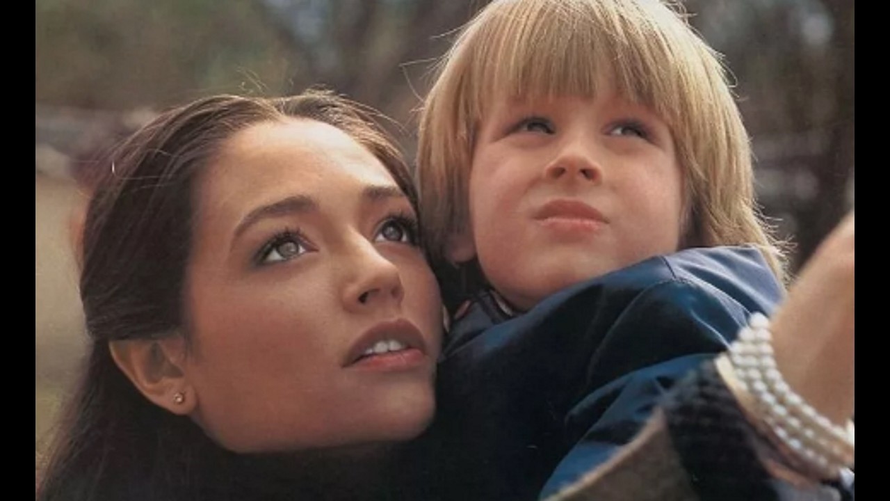 Olivia Hussey 1979 In Kyoto Japan