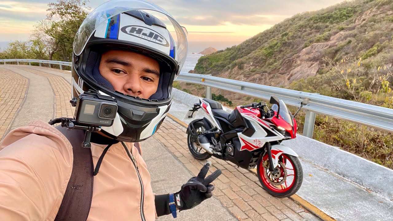 A LA PLAYA EN PULSAR RS200!! | Juan Carlos MZ