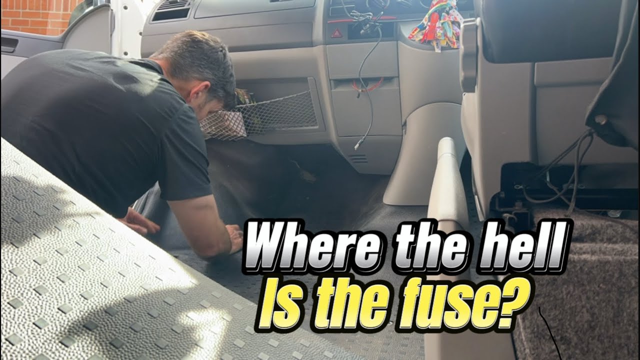 VW Transporter T5 12V cigarette lighter socket not working!