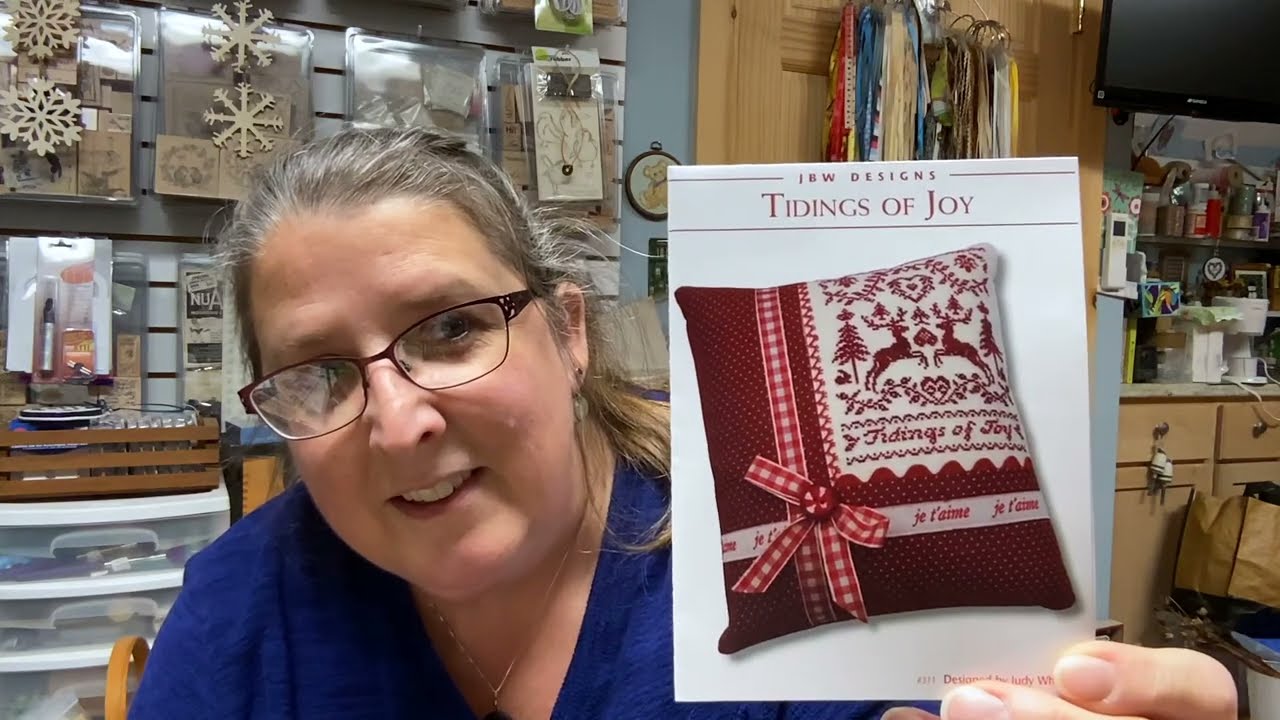 Flosstube #97 -The Northwoods Stitcher: Something new, something old, something green?  1/2 price!