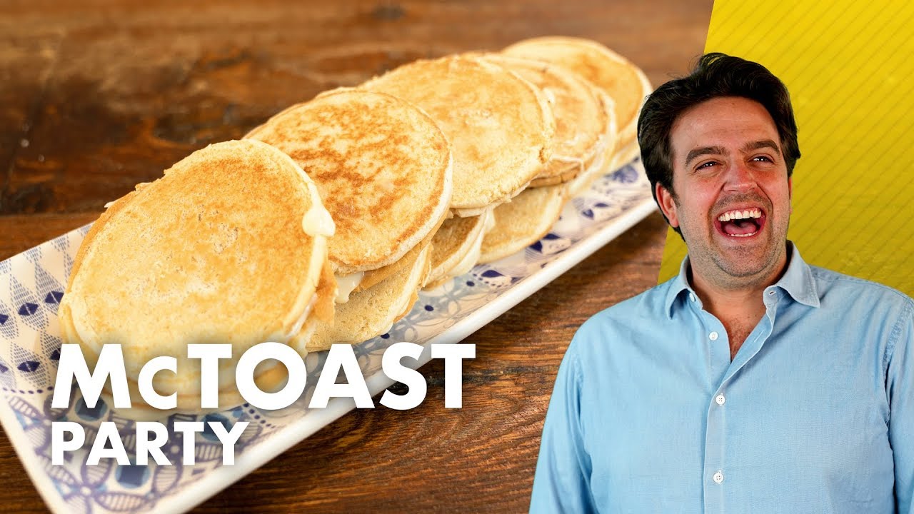 McToast: il toast più famoso al mondo *CON LE MANI*