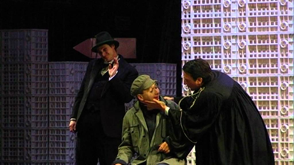 LA RESISTIBILE ASCESA DI ARTURO UI