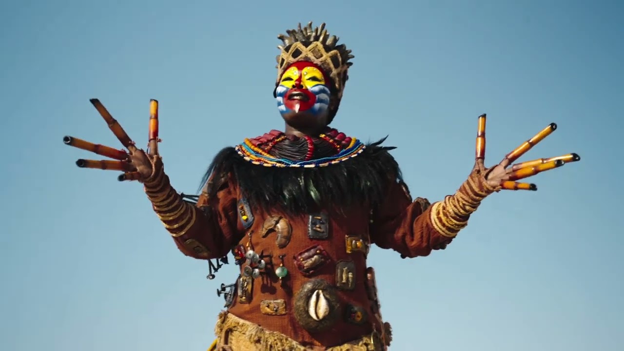 THE LION KING ABU DHABI 2022 - Rafiki's performance of &ldquo;Circle of Life&rdquo; atop Etihad Arena.⁣⁣