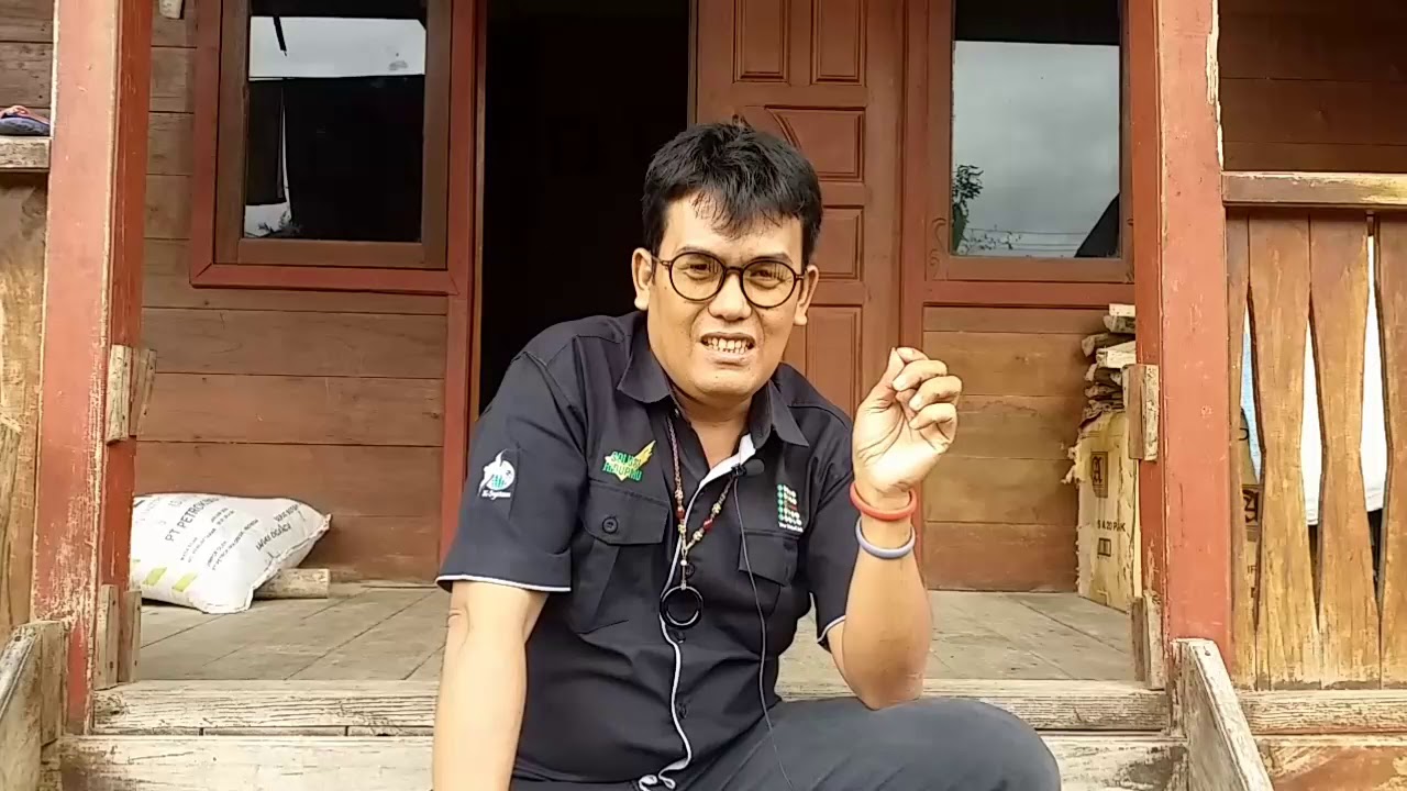 RUMAH ADAT PAKANTAN MANDAILING NATAL SUMATERA UTARA
