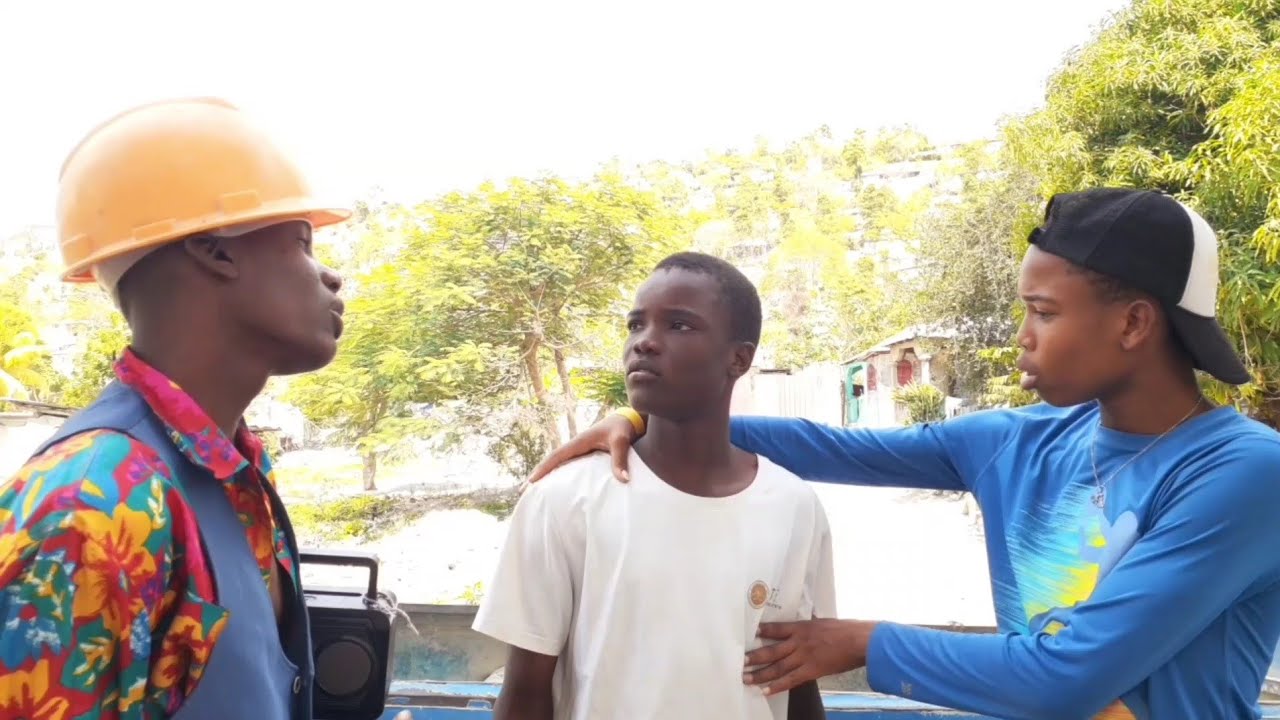 Tog chov 704 ap fè anpil pale ak tikoka pou yon fanm ki gròs 😀😂