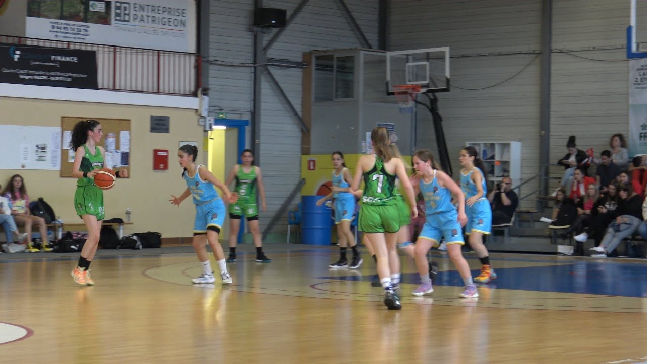 Basket U15 F. Cht PACA. 4i&egrave;me QT. Antibes vs Rousset 30 avril 2022.