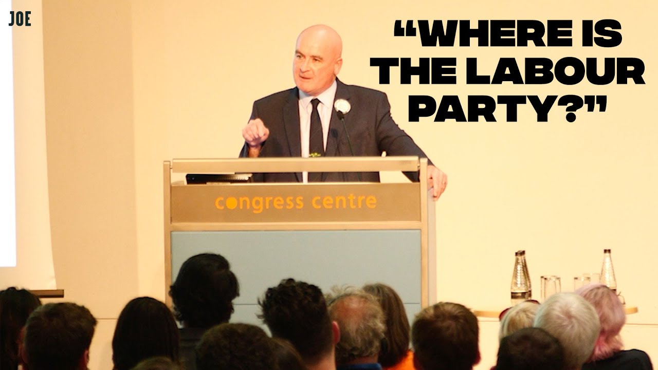 Mick Lynch speech receives standing ovation