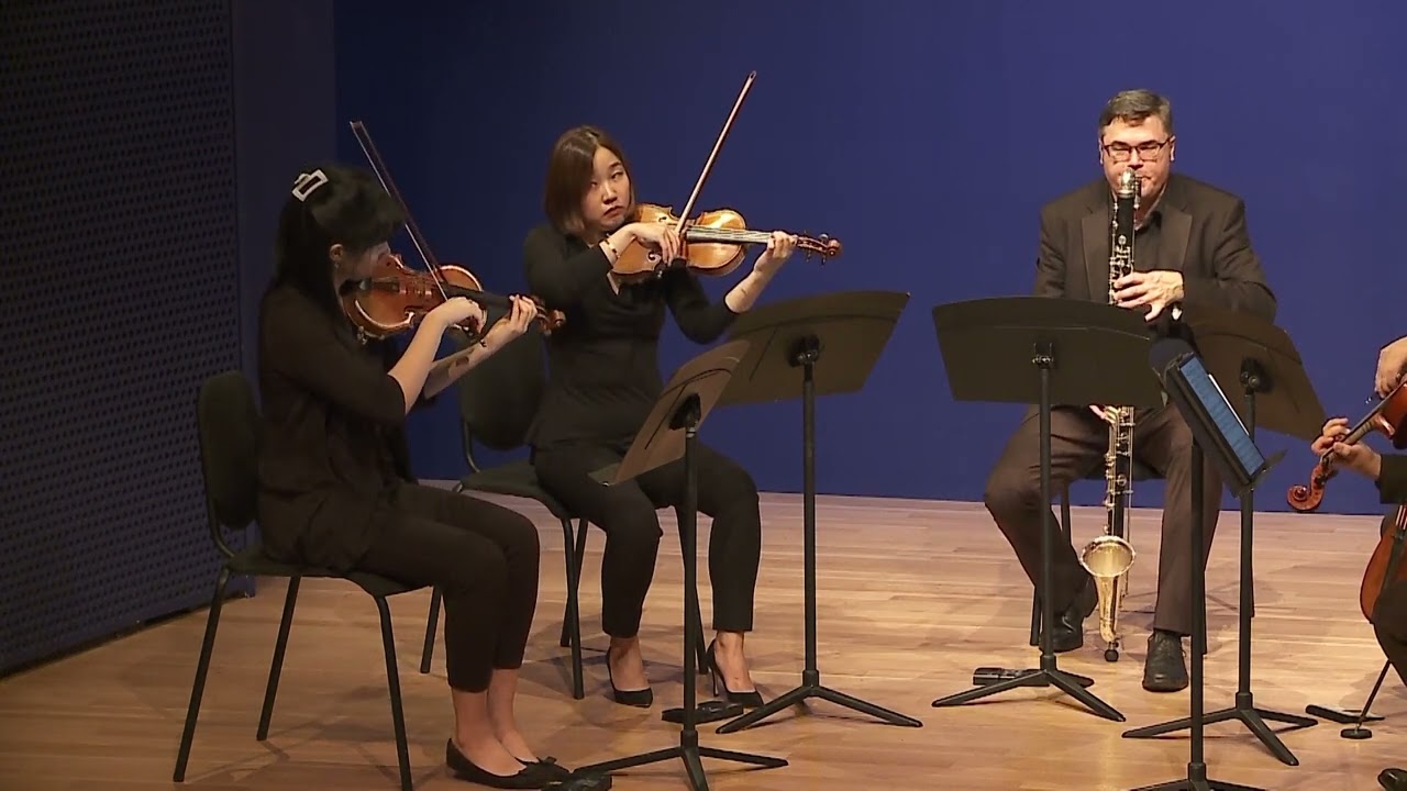 Exponential Ensemble performing Titan by Marc Mellits