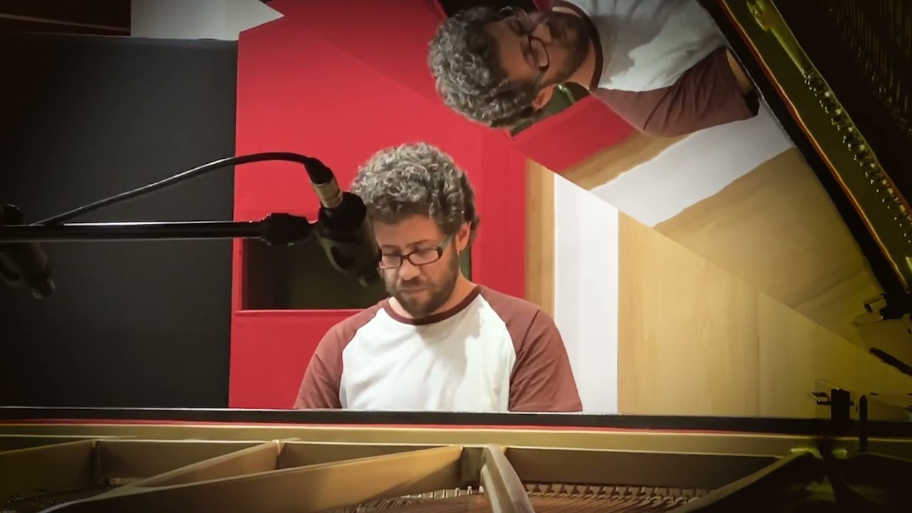 Fuga Móvil - Nicolás Ospina