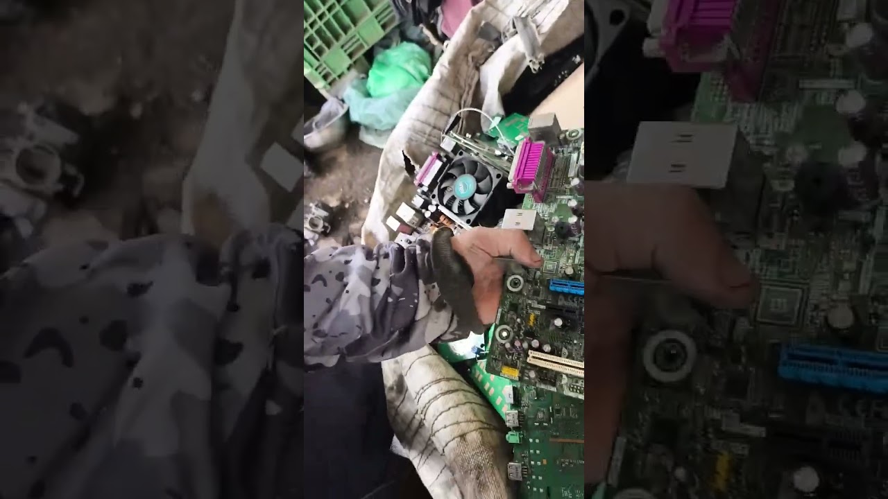CA&Ccedil;ADA RECHEADA DE HARDWARE BARATO NO FERRO VELHO! 😮#pcgamer #pc #informatica #gamer #hardware