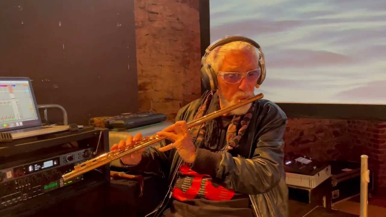 Chris Hinze en Ton Akkermans - Sound & Silence B