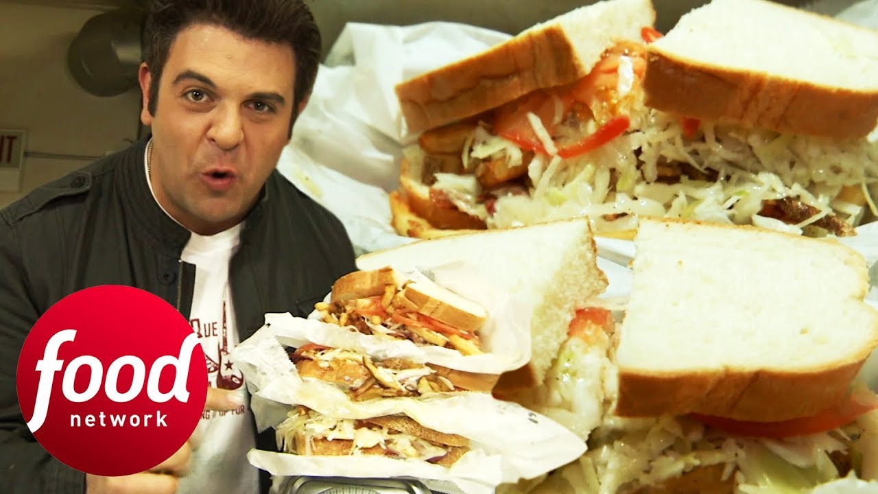 Адам уплетает три полуторафунтовых сэндвича с начинкой из гастронома | Man v Food