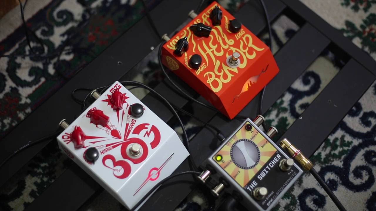 Versus: Hellbender x BOG Deep Trip Pedals