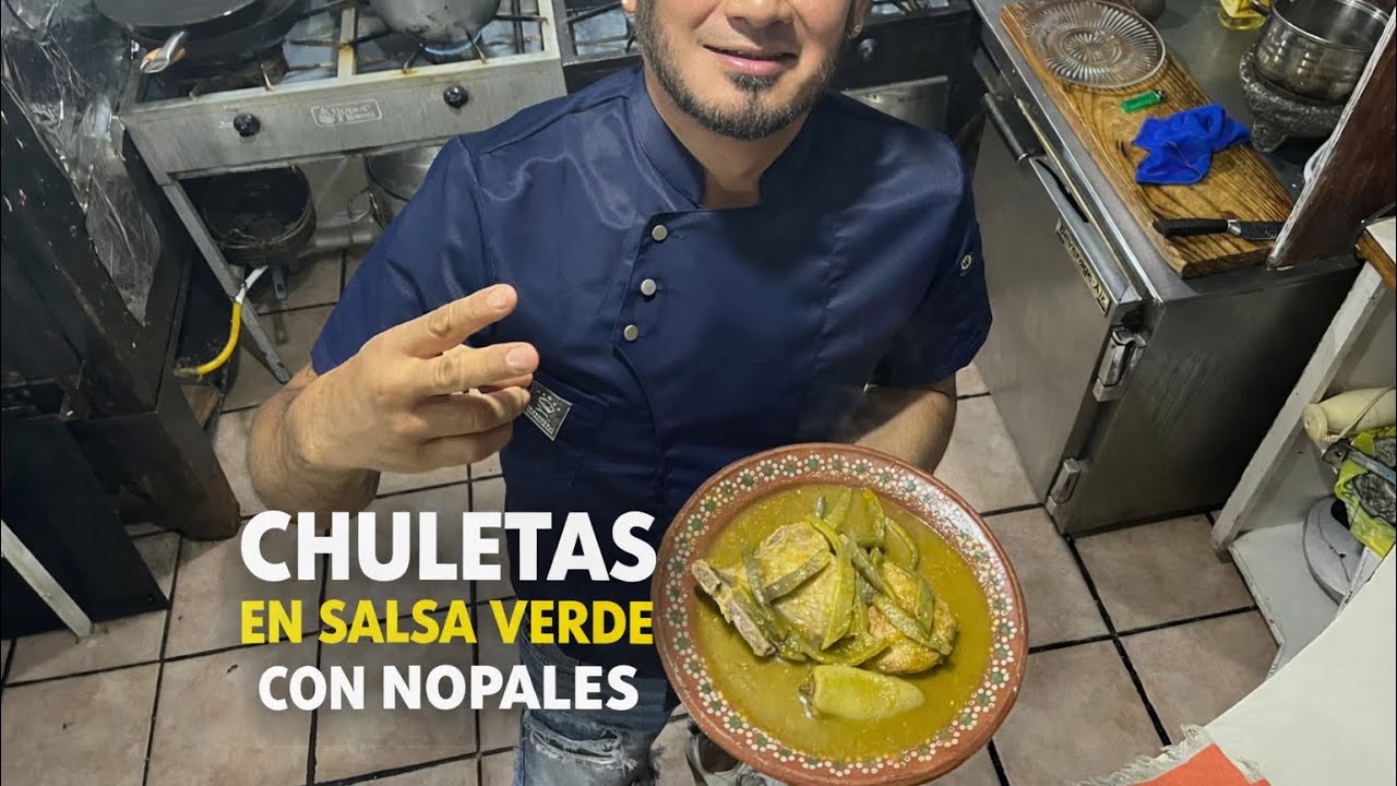 ￼ aprende a cocinar unas ricas y deliciosas chuletas en salsa verdes con nopales🤤