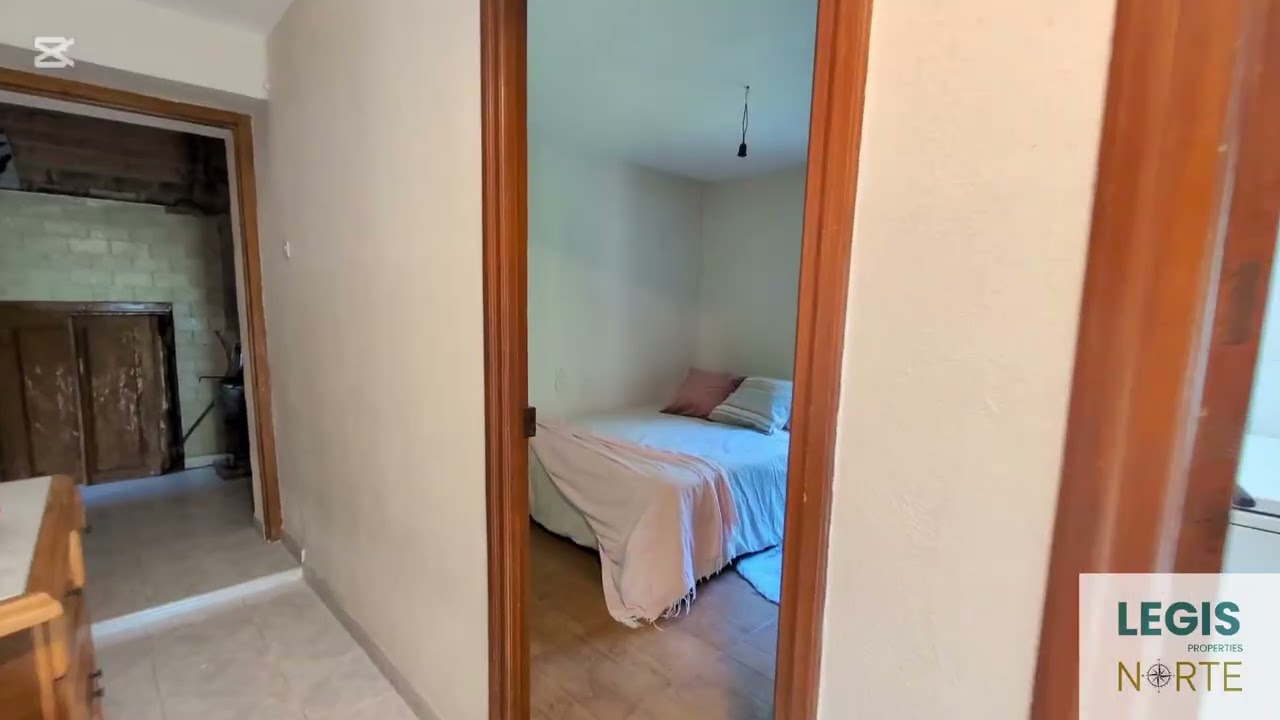 CASA DE 2 PLANTAS CON FINCA, CASA DE APEROS, CUADRA CON PAJAR Y POMARADA - TURÓN, MIERES.