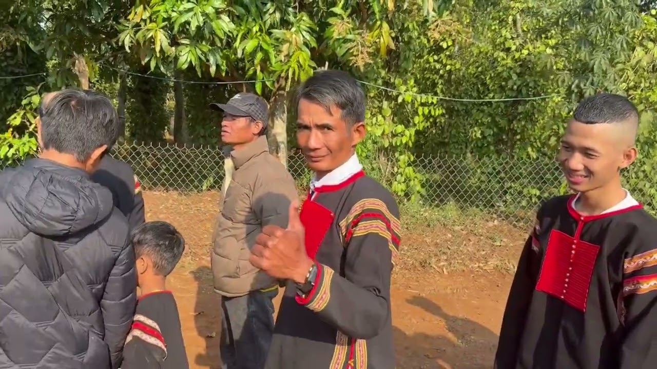 Đam cưới trai tây Nguyên rước rể về phòng tục của người êđê