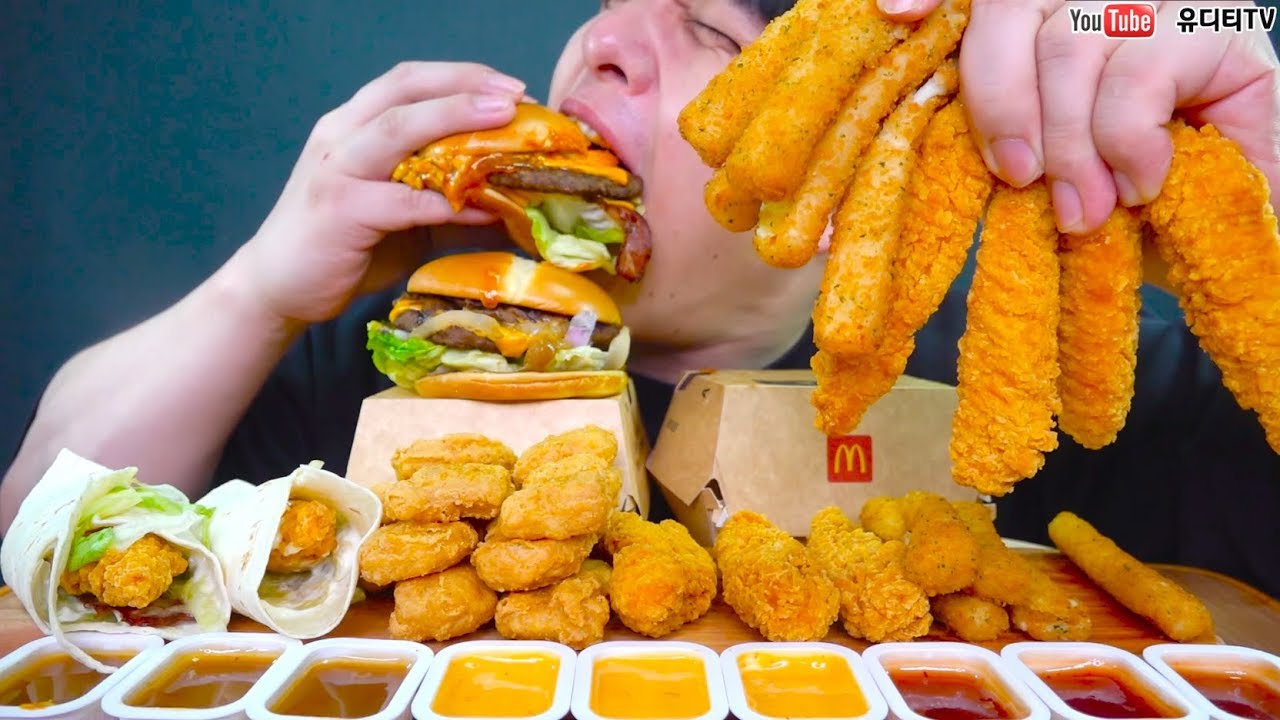 McDonald's 골든에그치즈버거 그릴드머쉬룸버거 사이드 전메뉴 먹방 후회없음 SIGNATURE BURGER & SIDE MENU MUKBANG