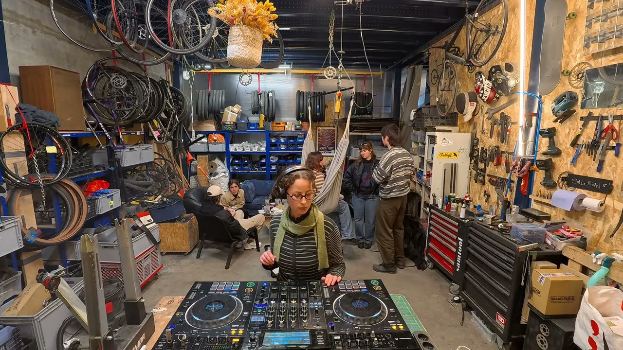soni | trance & house music set | S07 E05 | matin.