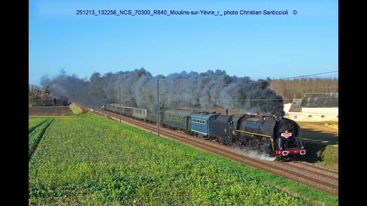Le 13 d&eacute;cembre 2025 : Le P&egrave;re No&euml;l Express avec la 141 R 840 de la AAATV-CVL
