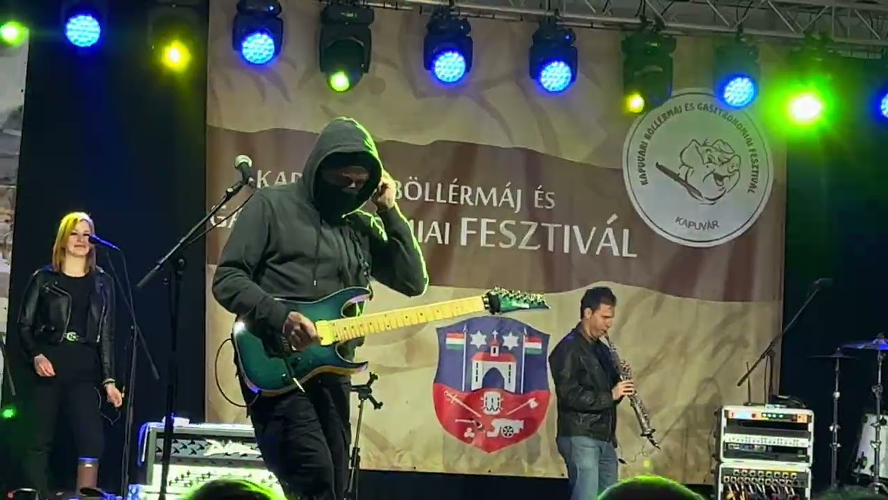 2025. március 1. Kapuvár Bikini - Olcsó vigasz