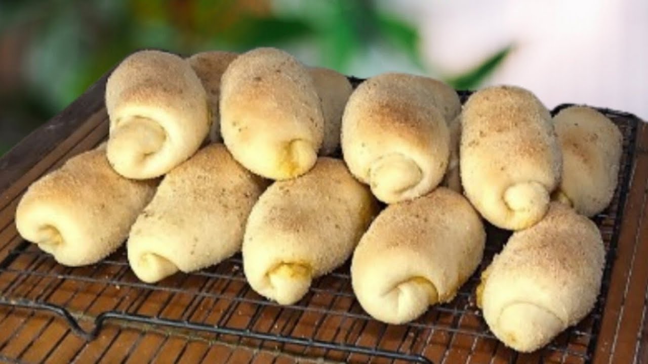 Pinoy-Style Spanish Bread | Paboritong Tinapay Ng Lahat