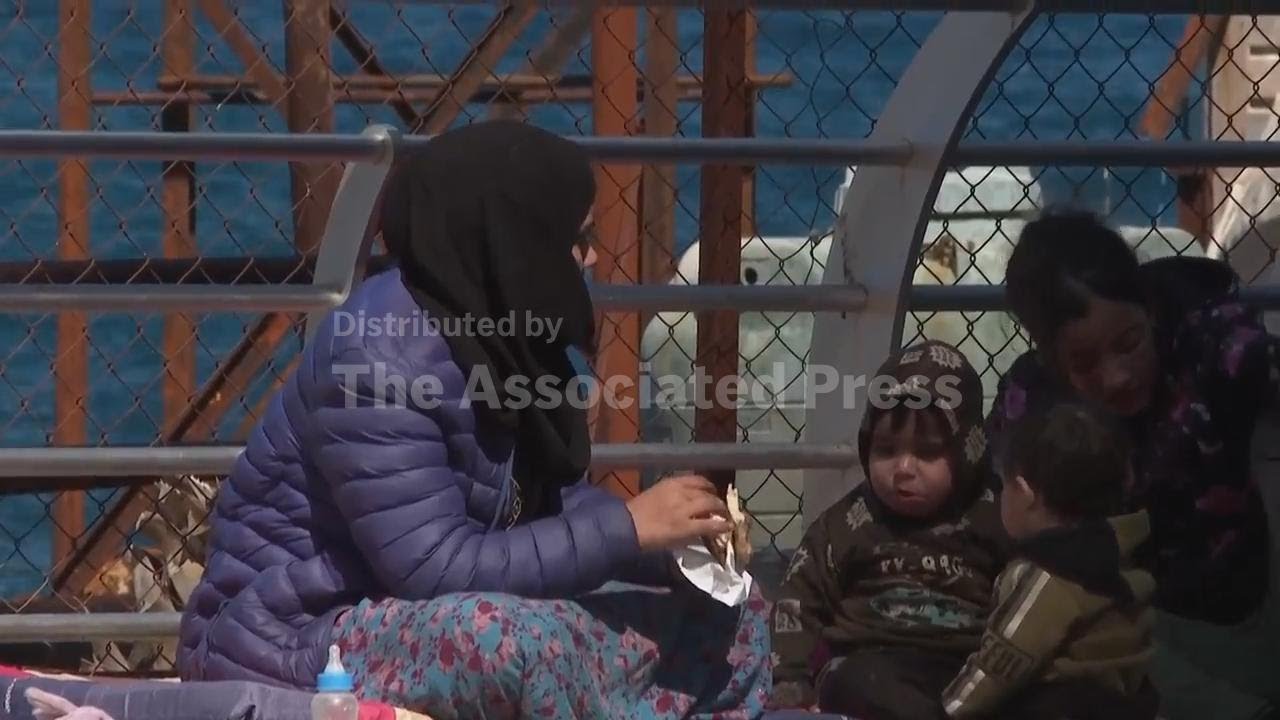 Lebanese families displaced by Israeli attacks seek shelter on streets of Beirut