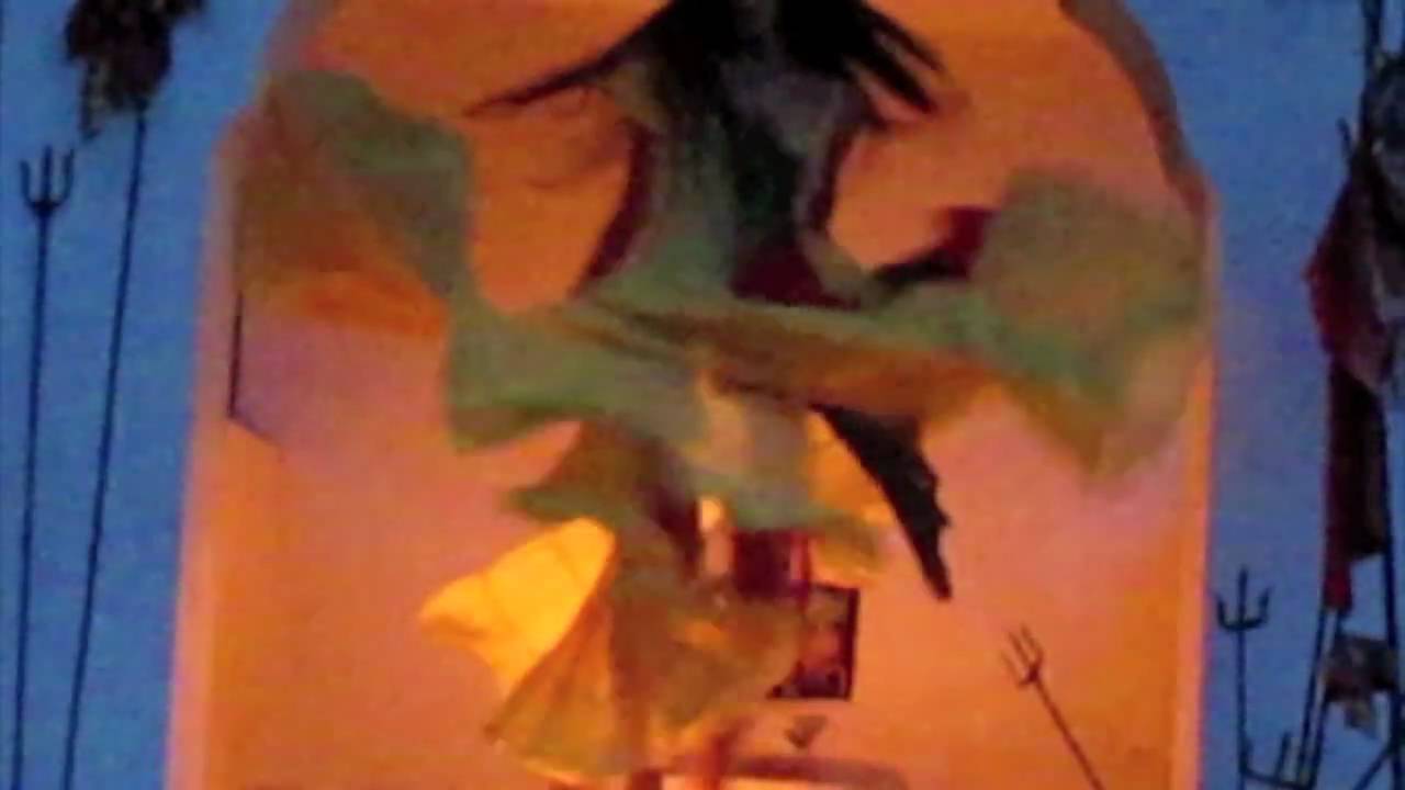 Amber JOY Rava * i am a prayer flag