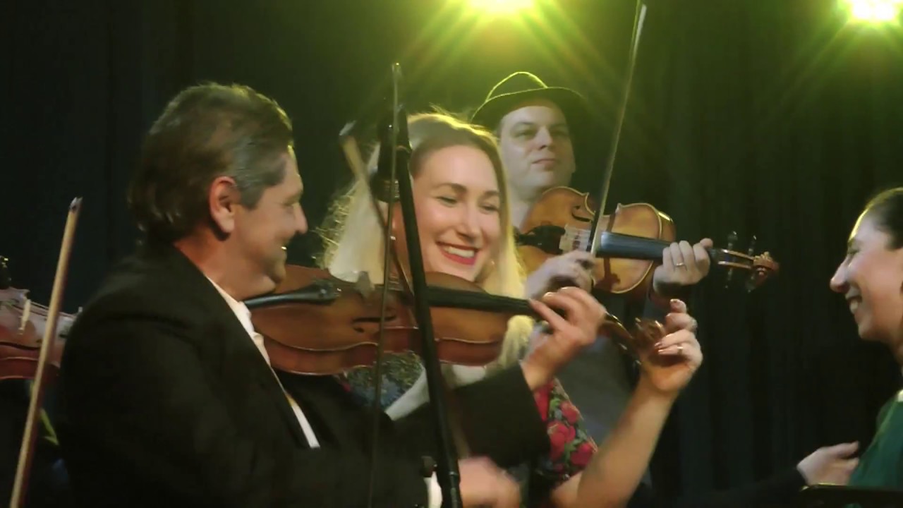 Buda Folk Band 10 - Legényes és 