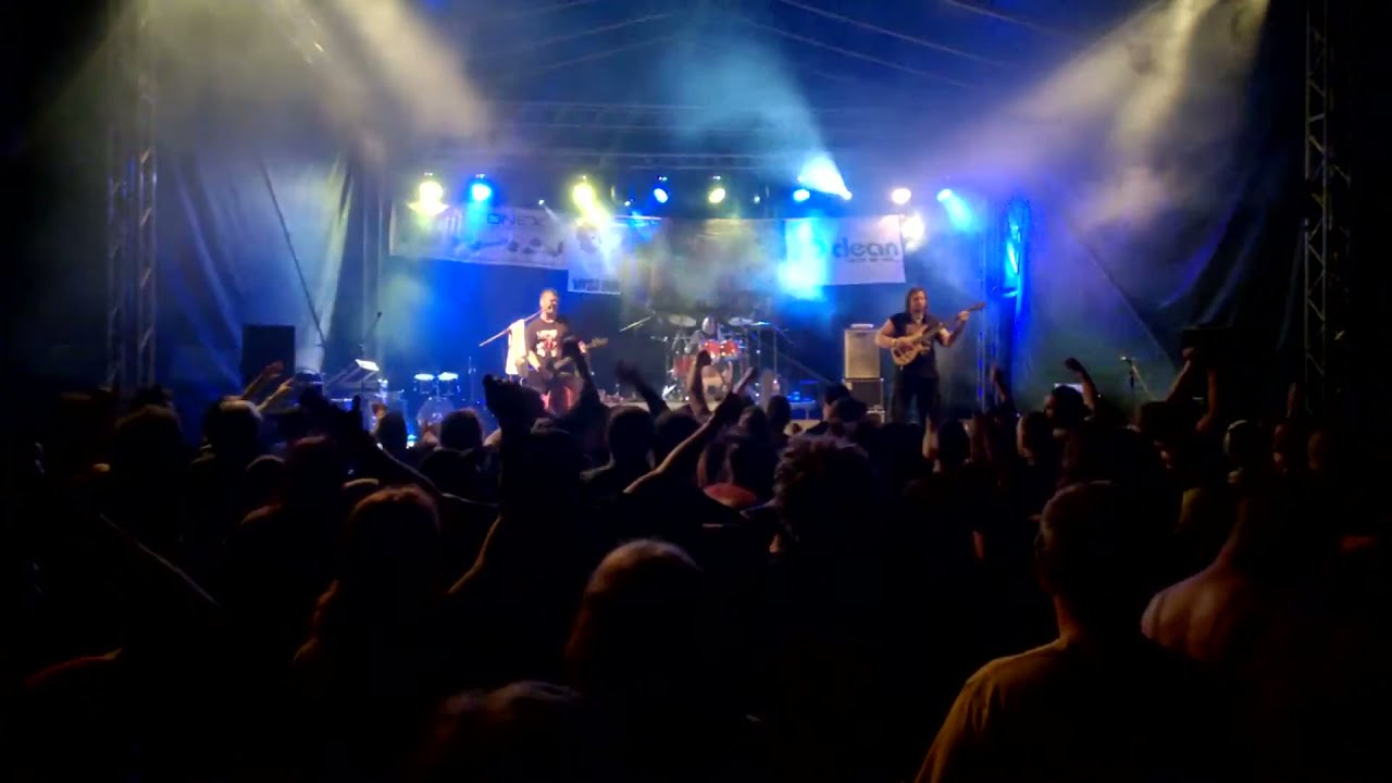 Konflikt - Tak&iacute; sme |Live Show| (Brněnec Fest 2016)