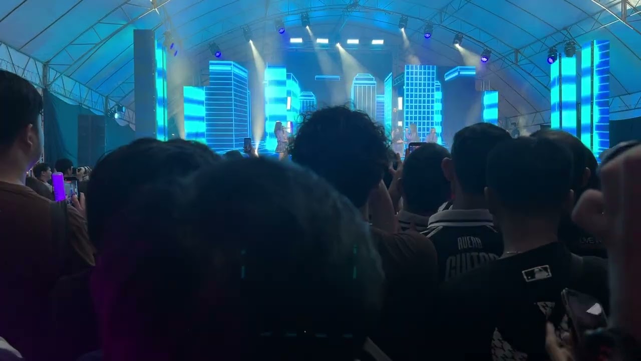 BNK48 Doushitemo Kimi ga Suki da @ Japan Expo Thailand 2026 8 Feb 2026