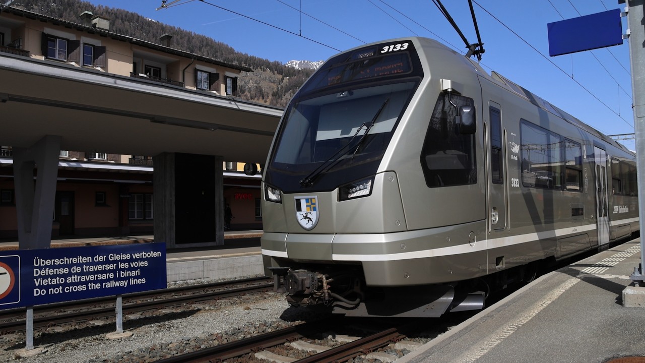 RhB, Bahnbetrieb in Pontresina und Samedan am Tag des Skimarathons inklusive Extrazügen, 08.03.2026