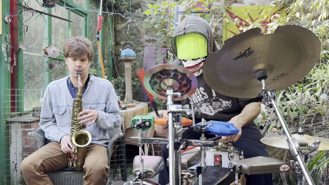 Kikanju Baku & Chris Pitsiokos – Kelcy Warren, Found Black With Rot in a Bayou, Pulsing With Leeches