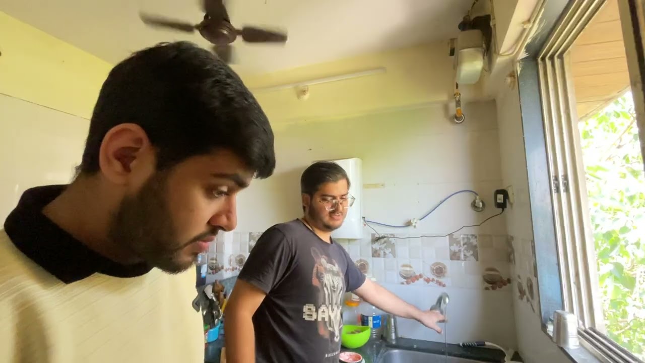 Daal fry and steam rice making in mumbai