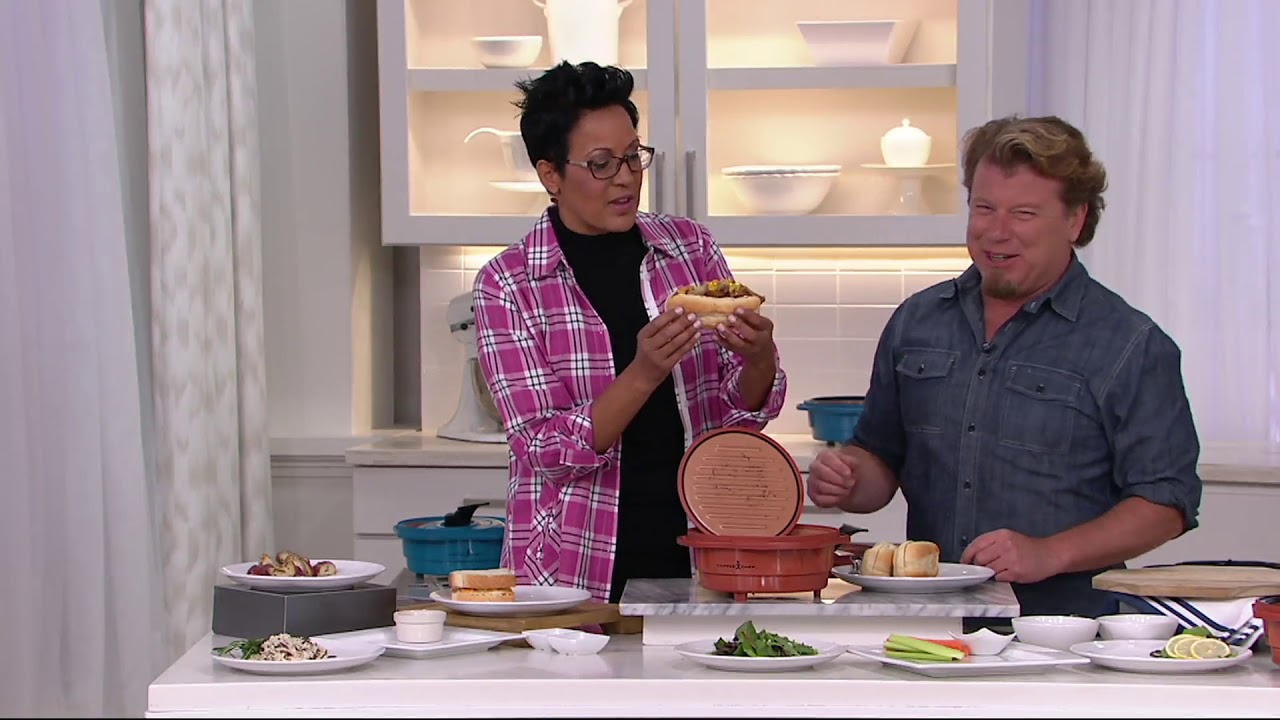 Copper Chef Microwave Grill with Grill Press Lid and Accessories on QVC