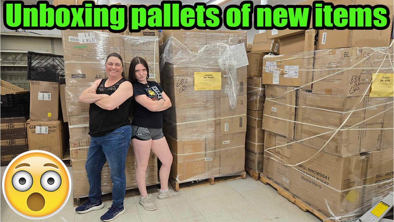 Unboxing Pallets With My Daughter Faith! Spinners, Gnomes, and much more!