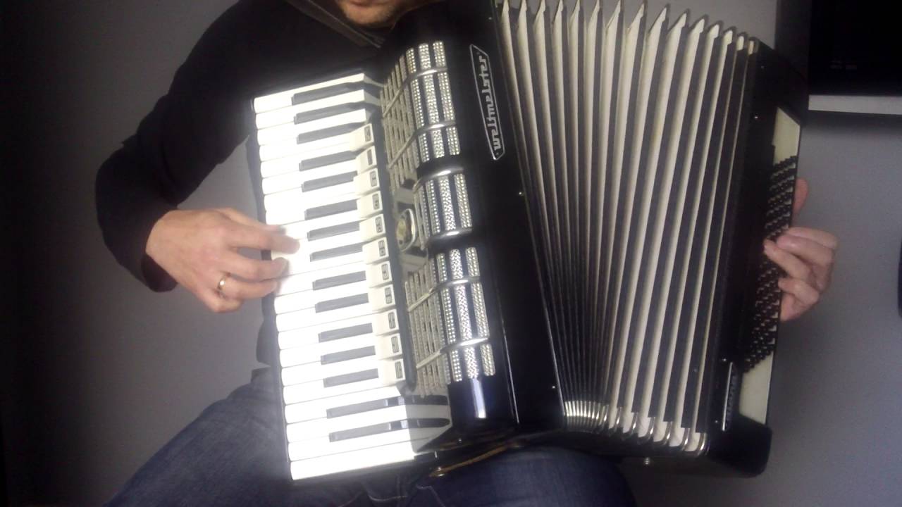 A wszystko te czarne oczy, (Gdybym miał gitarę) Akordeon